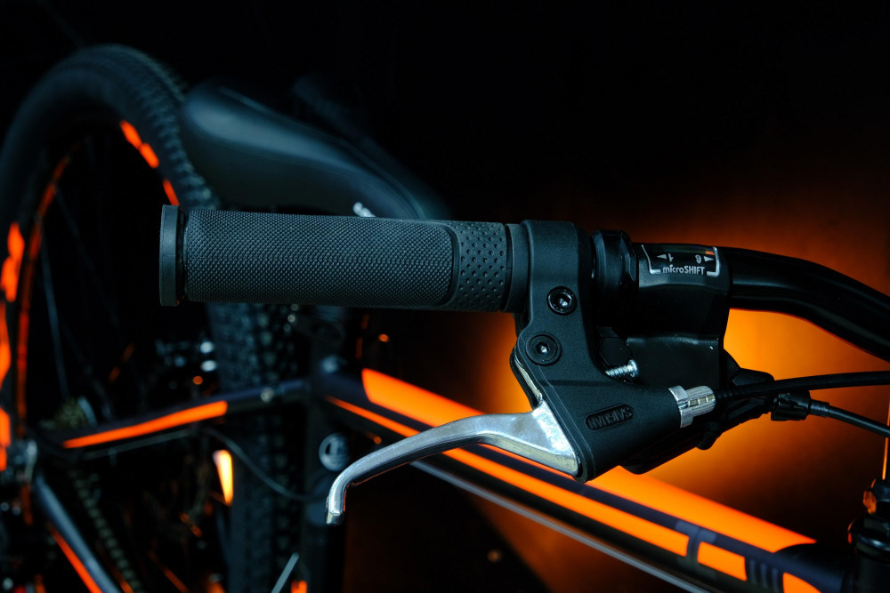 Lorak MAX 150 Матовый Чёрный/Оранжевый 19р (на рост 171-182)